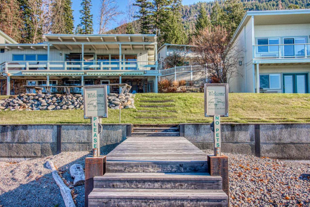 Many Springs Lakefront Condos Bigfork Habitación foto